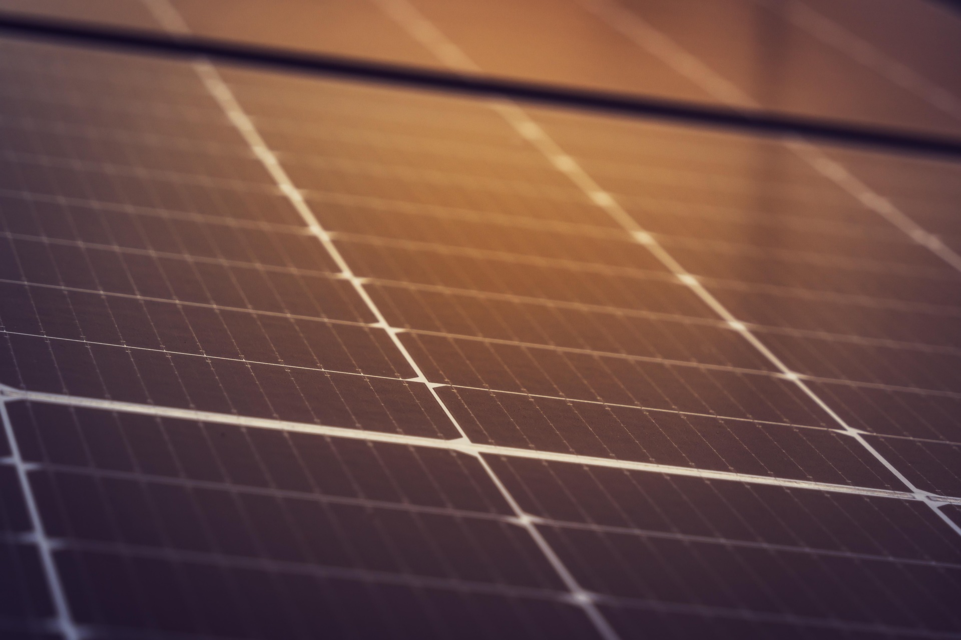 Do solar panels increase home value in texas
